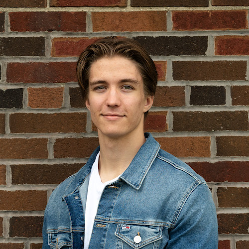 Rafe Murray headshot